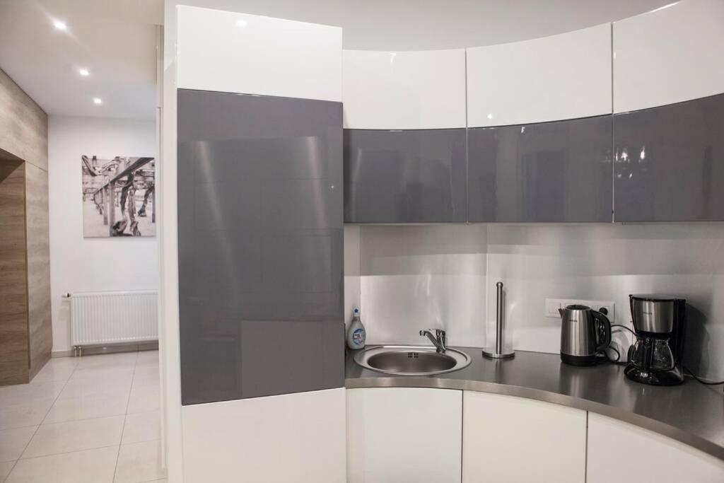 Apartment Downtown Ulloi 3 Budapest Luaran gambar