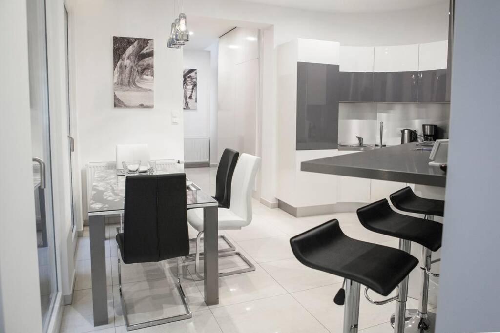 Apartment Downtown Ulloi 3 Budapest Luaran gambar